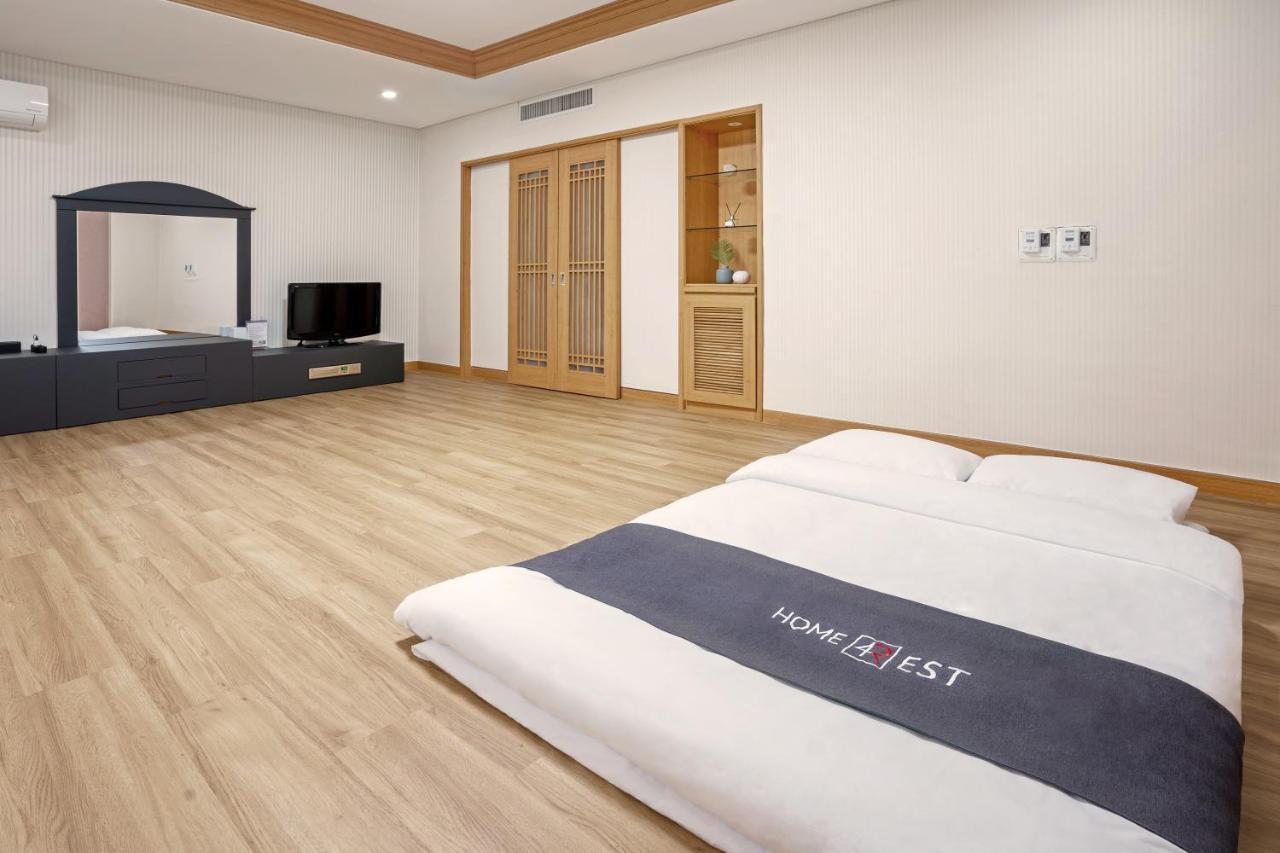 Hotel Homefourest Geoje Zimmer foto